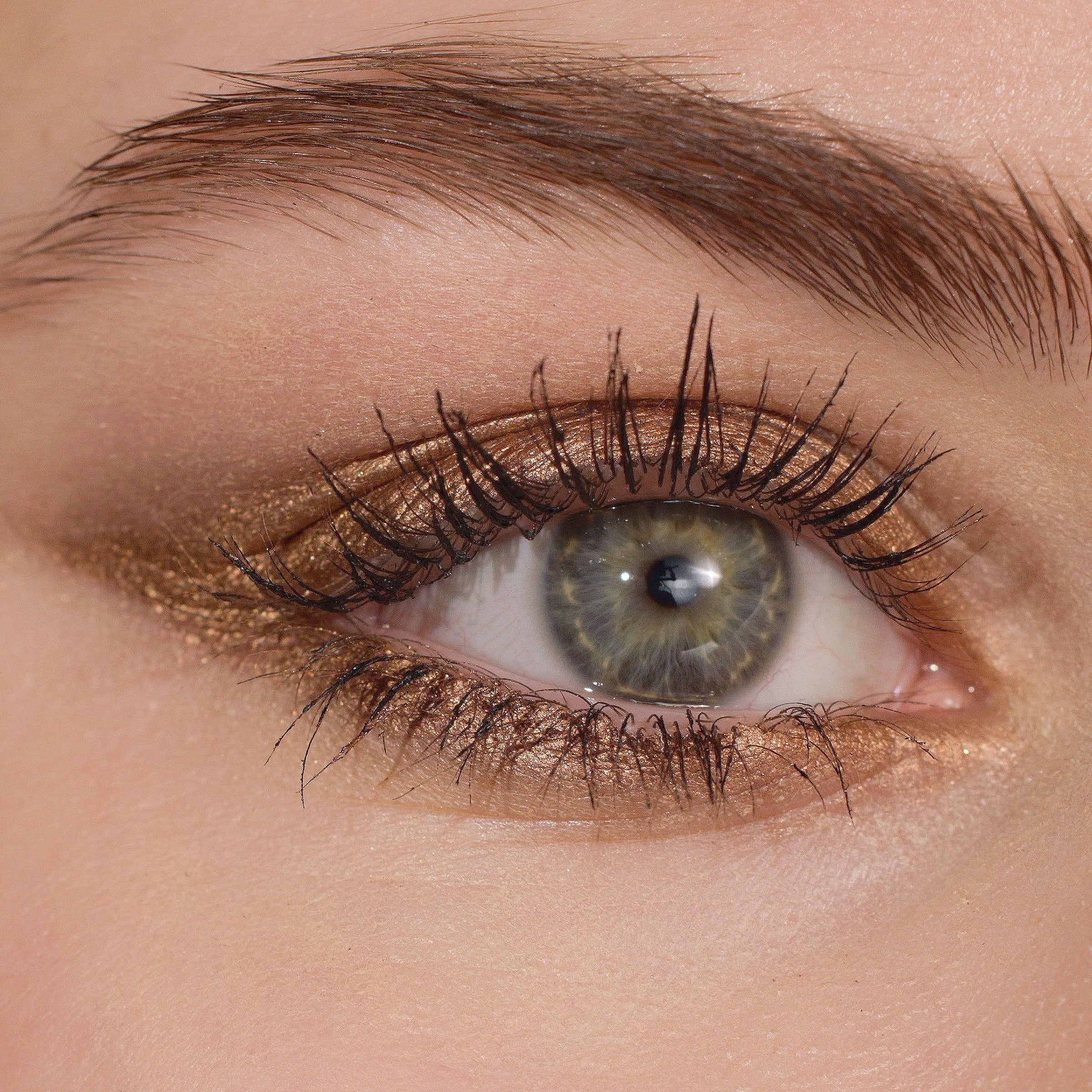 Velvet Love Eyeliner Pencil (Metallic Amber) - Image 2