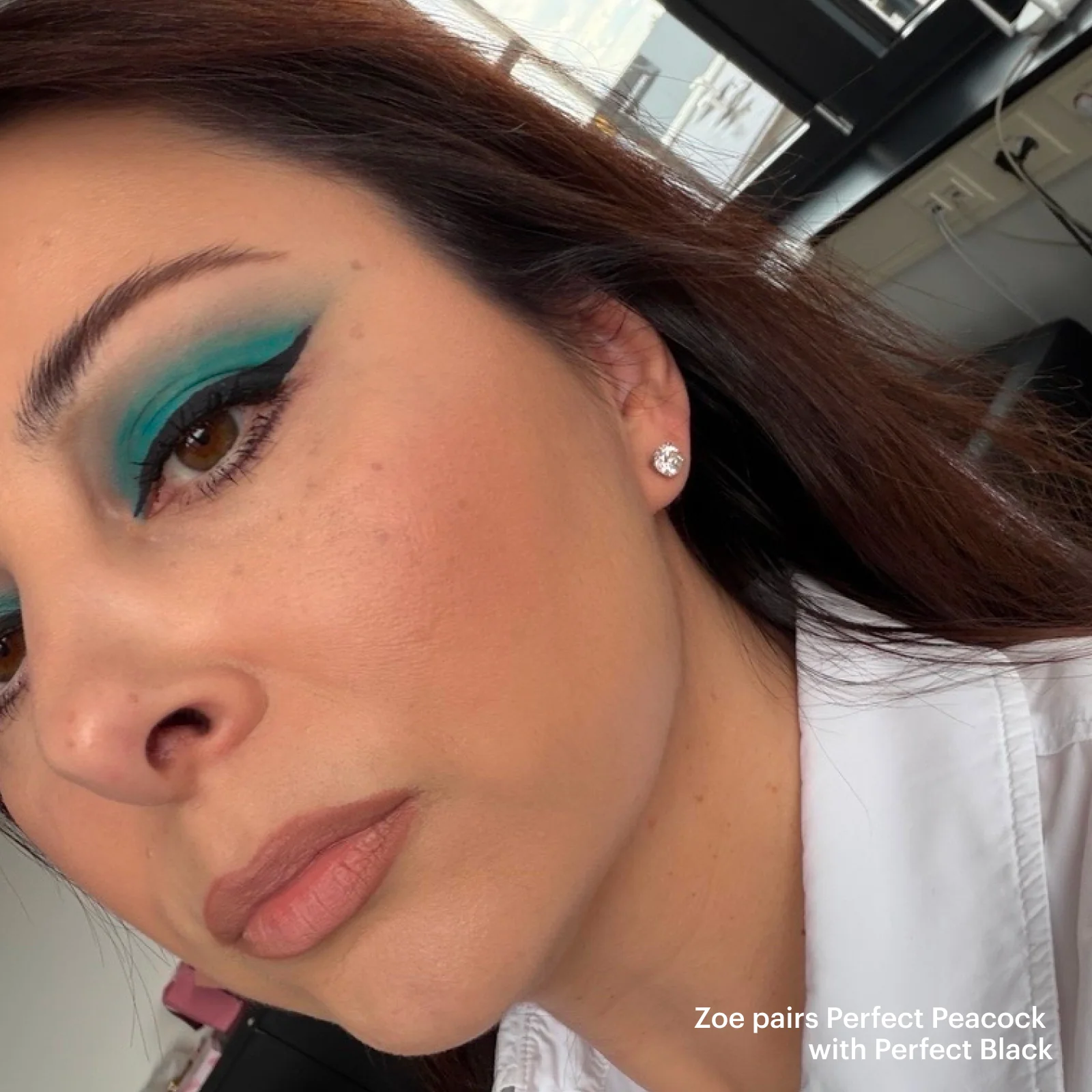 Velvet Love Eyeliner Pencil (Perfect Peacock) - Image 3
